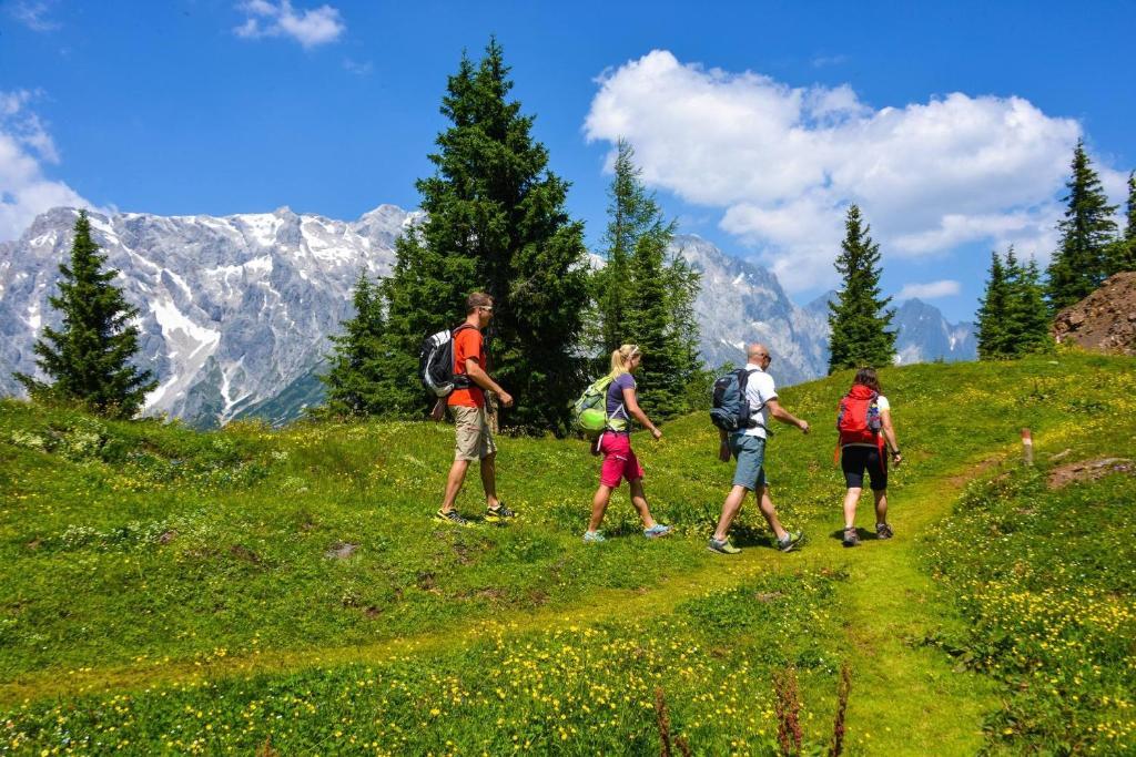 Hotel Lohningerhof Maria Alm am Steinernen Meer Εξωτερικό φωτογραφία